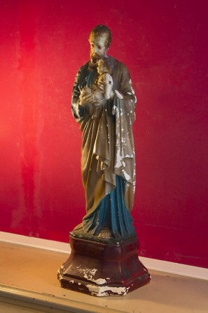 アンティークの幼子キリストと聖ヨセフ像