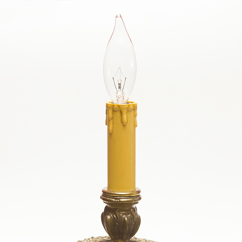 燭台型のテーブルランプ/葡萄モチーフ